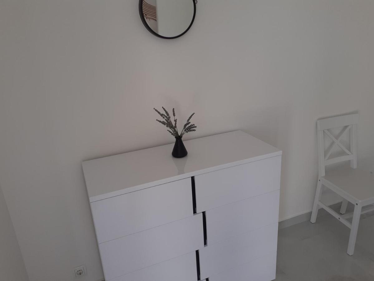 Apartmani Miletic Jelsa  Ngoại thất bức ảnh